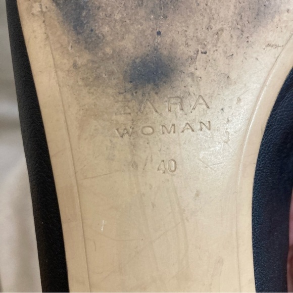 ZARA WOMAN Sz 40 Supple Leather Silver Chain Detail Long Toe Cap  Loafers Shoes - Picture 2 of 8